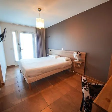 Résidence Hôtelière Les Chataigniers