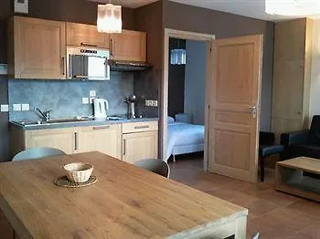 Résidence Hôtelière Les Chataigniers Resort 2*