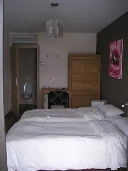 Résidence Hôtelière Les Chataigniers Resort Saint-Jorioz