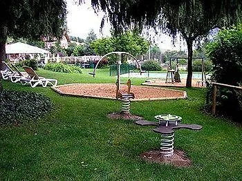 Résidence Hôtelière Les Chataigniers 2* Saint-Jorioz